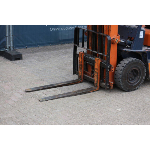 1992 Toyota 42-5FGF-18-46809046