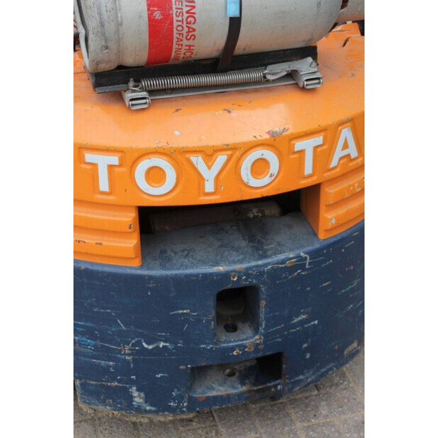 1992 Toyota 42-5FGF-18-46809054