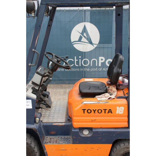 1992 Toyota 42-5FGF-18-46809058