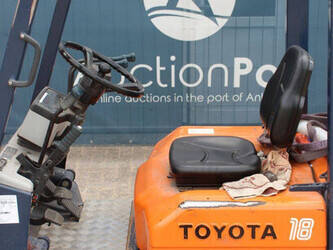 1992-toyota-42-5fgf-18-46809058