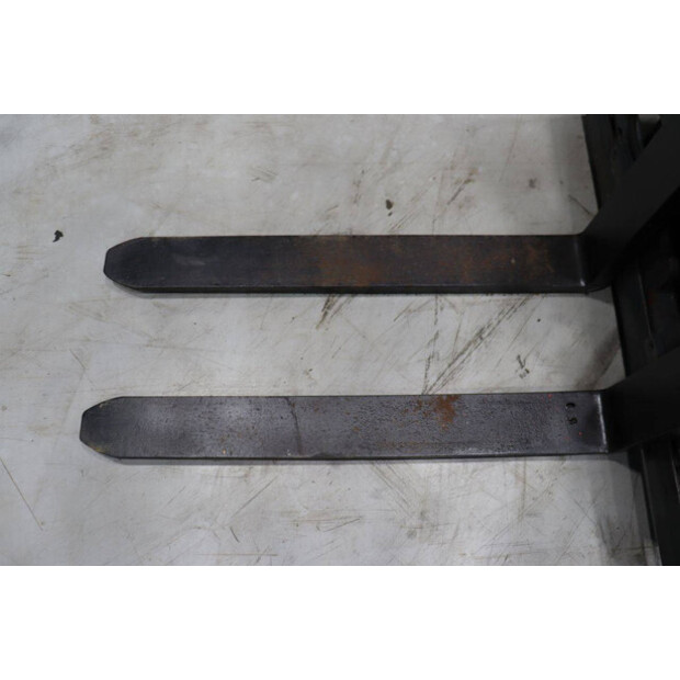 2012 Linde E25L-01-46809170