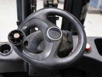 2012-linde-e25l-01-1447167-46809183