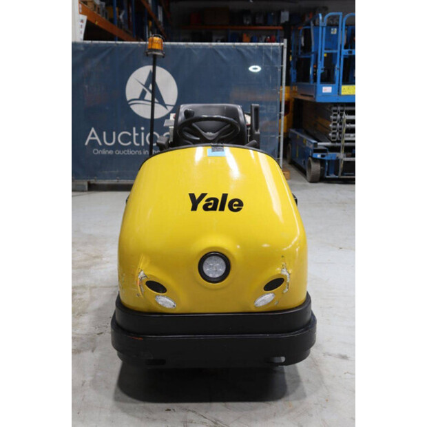 2018 يال MT70-46809236