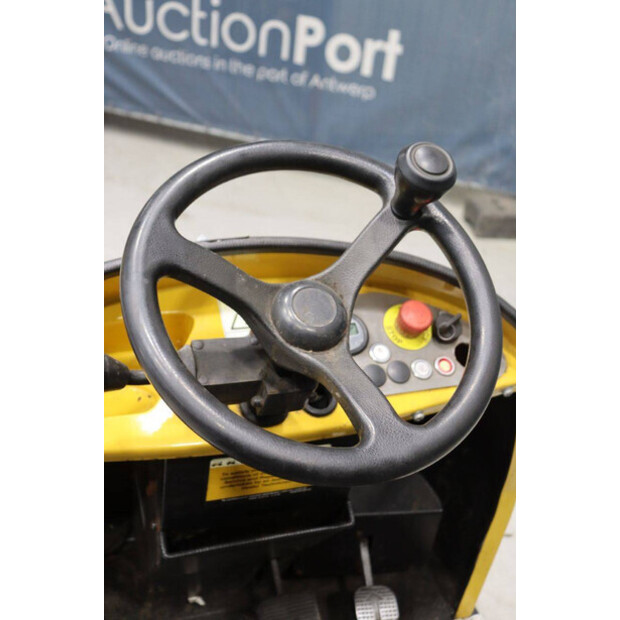 2018 يال MT70-46809251