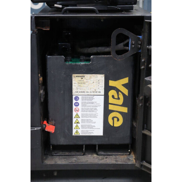 2018 يال MT70-46809256