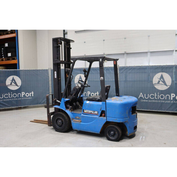 2000 Caterpillar DP25K-46809261