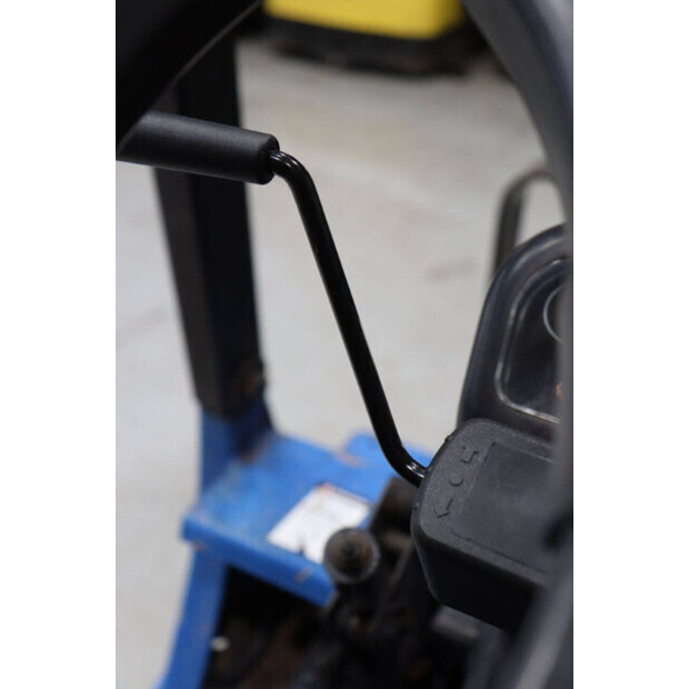 2000 Caterpillar DP25K-46809284