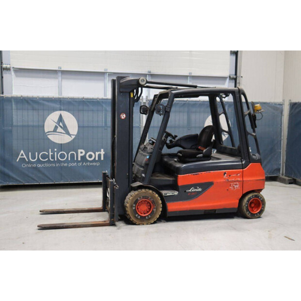 2015 Linde E30L-01-46809300