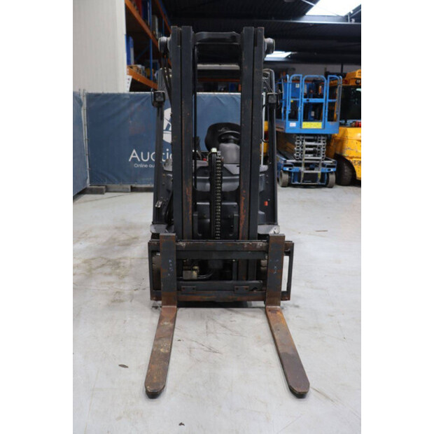 2015 Linde E30L-01-46809307