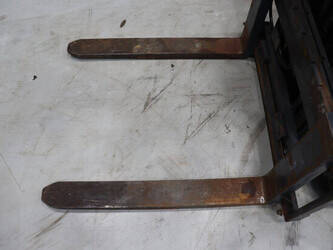 2015-linde-e30l-01-1447171-46809310