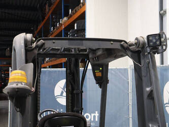 2015-linde-e30l-01-1447171-46809316