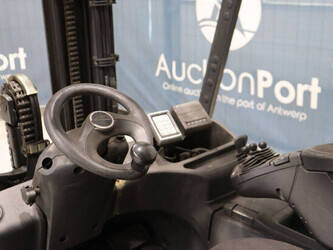 2015-linde-e30l-01-1447171-46809321