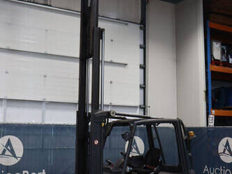 2015-linde-e30l-01-1447171-46809332