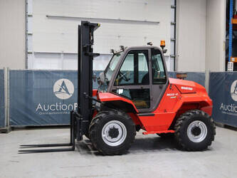 صورة ل رافعات شوكية 2015 مانيتو M26-4