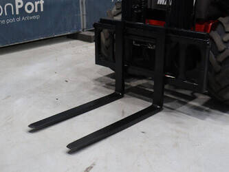 2015-manitou-m26-4-1447172-46809343