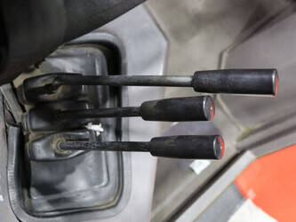 2015-manitou-m26-4-1447172-46809360