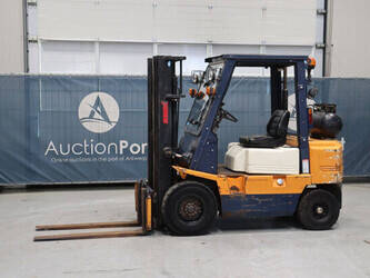 صورة ل 1996 Yang FG 25