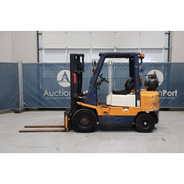 1996 Yang FG 25-46809375