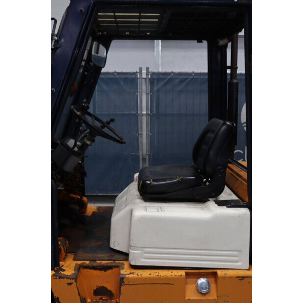 1996 Yang FG 25-46809399