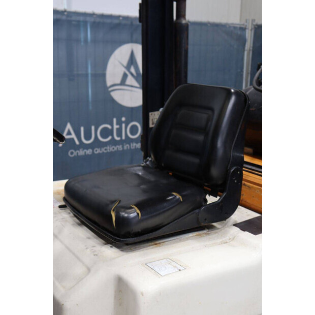 1996 Yang FG 25-46809400