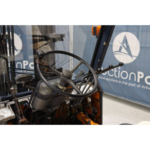 1996 Yang FG 25-46809401