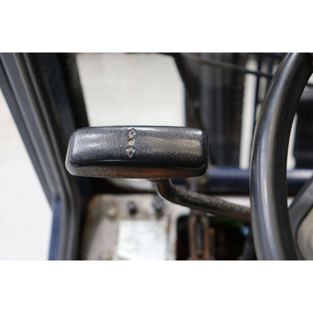 1996 Yang FG 25-46809406