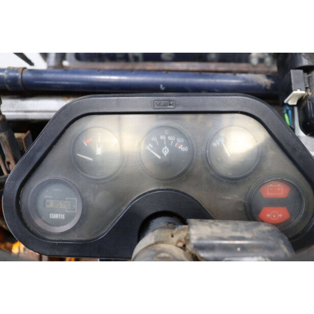 1996 Yang FG 25-46809407