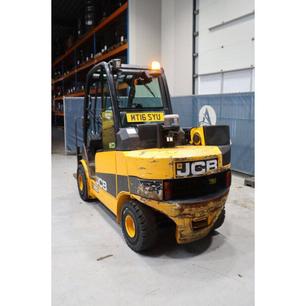 2016 جيه سي بي 35D-46809419