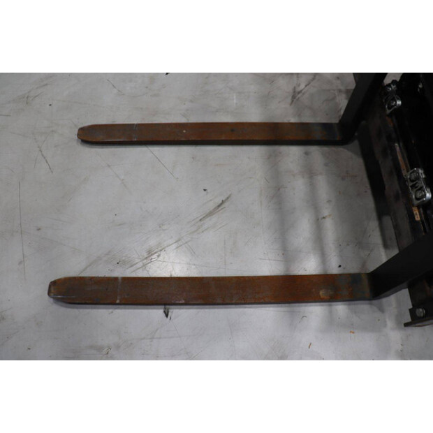 2016 جيه سي بي 35D-46809425