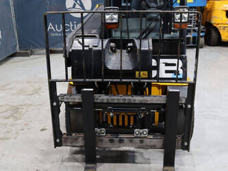 2016-jcb-35d-1447174-46809427