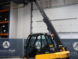 2016-jcb-35d-1447174-46809449