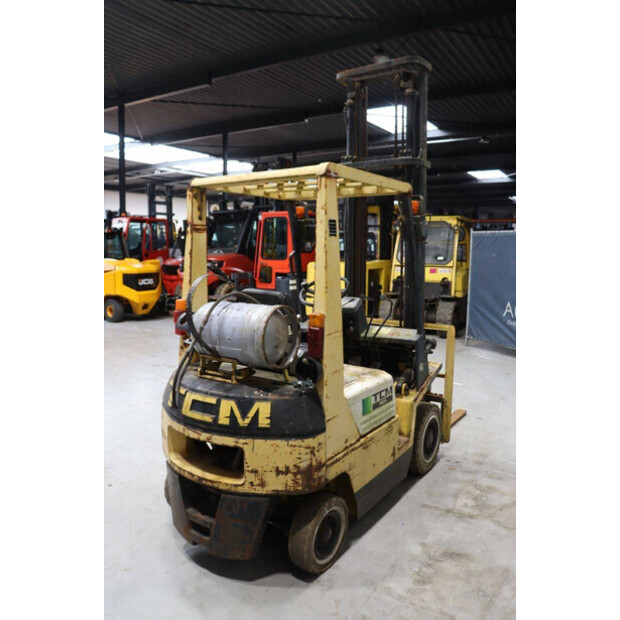 1992 TCM FG15N17t-46809468