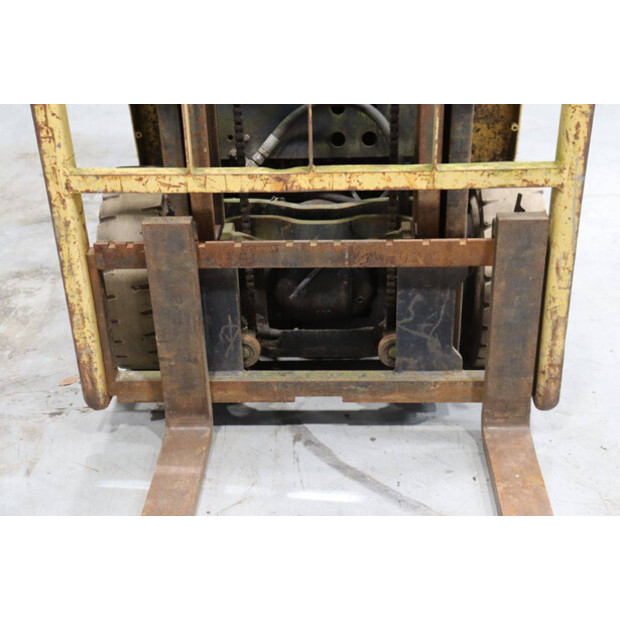 1992 TCM FG15N17t-46809474