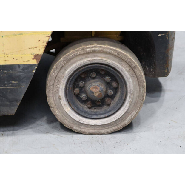 1992 TCM FG15N17t-46809480