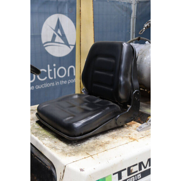 1992 TCM FG15N17t-46809486