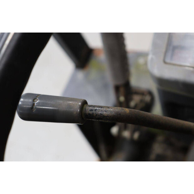 1992 TCM FG15N17t-46809492