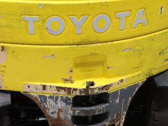 toyota-25-1447176-46809520