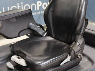 2017-linde-e16l-02-1447178-46809595