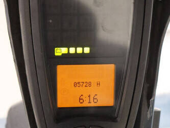 2017-linde-e16l-02-1447178-46809603