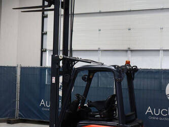 2017-linde-e16l-02-1447178-46809610