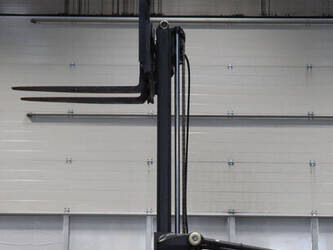 2017-linde-e16l-02-1447178-46809611