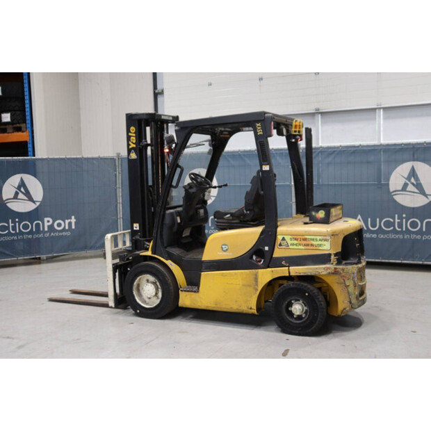 2011 يال GDP35VX-46809702