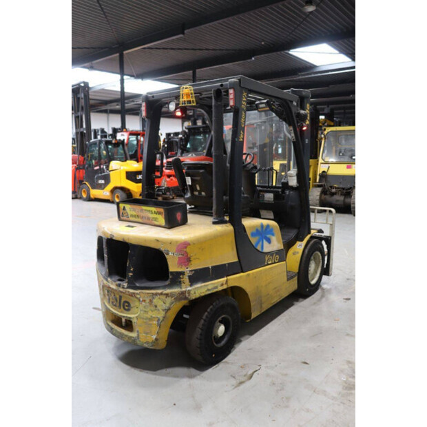 2011 يال GDP35VX-46809705