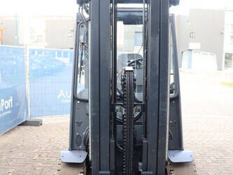 2021-linde-e35h-01-600-1447184-46809829