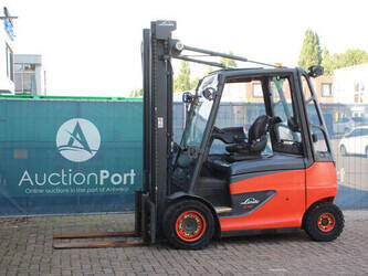 Image for FORKLIFTS 2016 Linde E40H-01/600