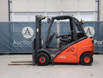 2011-linde-h25t-01-1447192-46810049