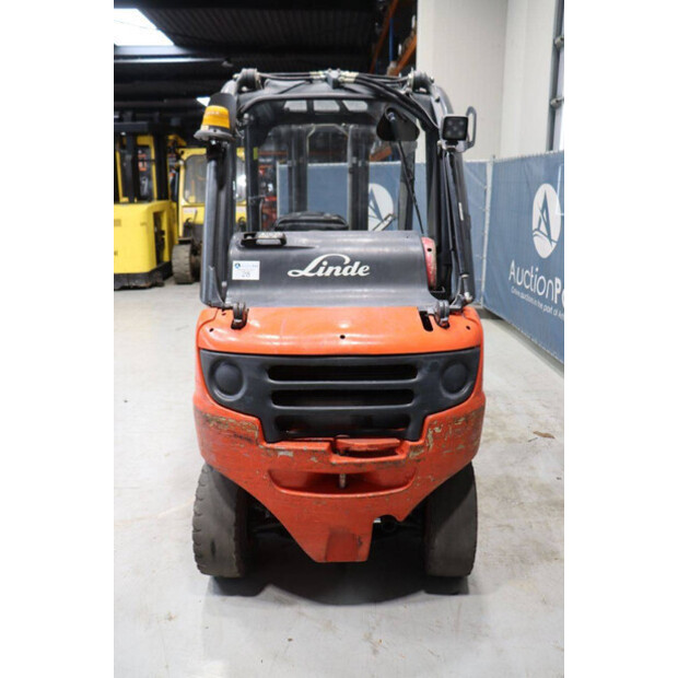 2011 Linde H25T-01-46810052