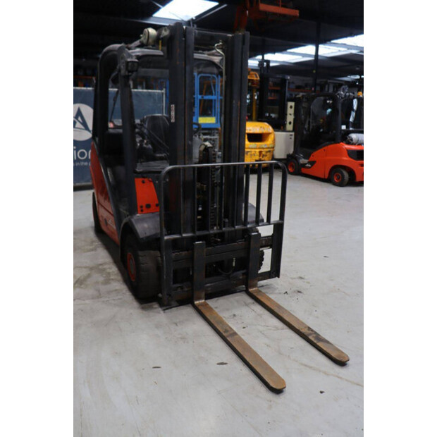 2011 Linde H25T-01-46810054