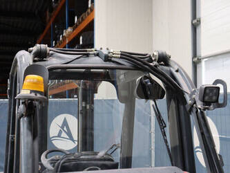 2011-linde-h25t-01-1447192-46810066