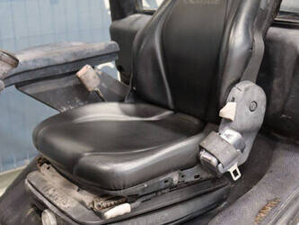 2011-linde-h25t-01-1447192-46810070